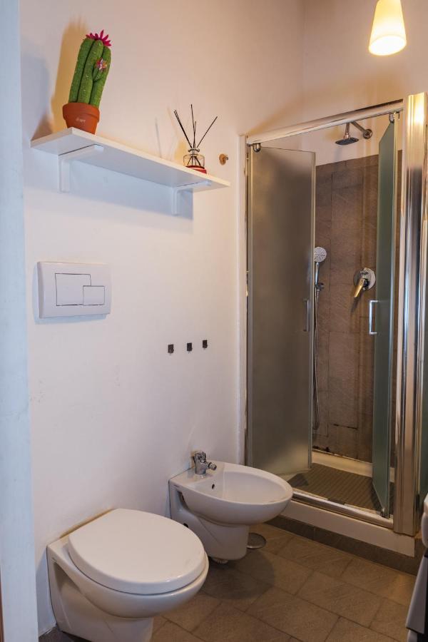 Appartamento In Pieno Centro Storico Con Terrazzo “O'Vicariello” Naples Extérieur photo